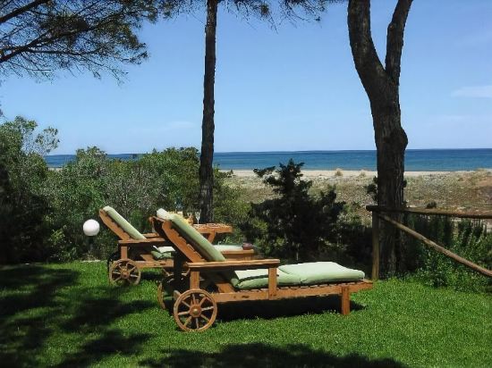 Mirto E Mare - carbon neutral hotel in Muravera