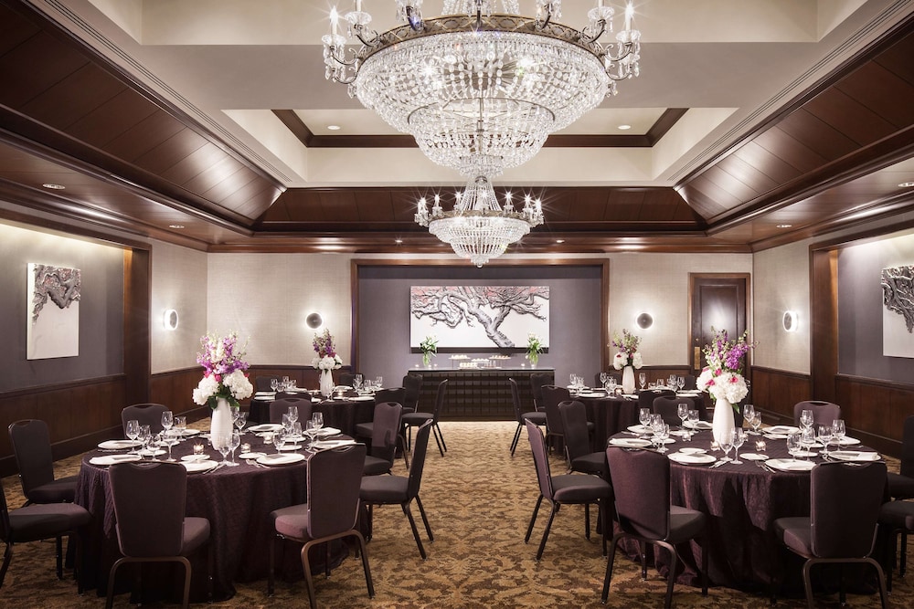 The Logan Philadelphia Curio Collection by Hilton - photo 94