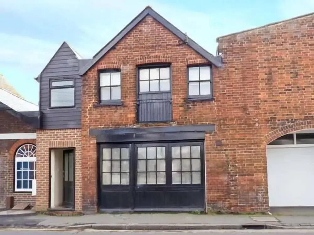 The Old Forge - carbon neutral hotel in Rye