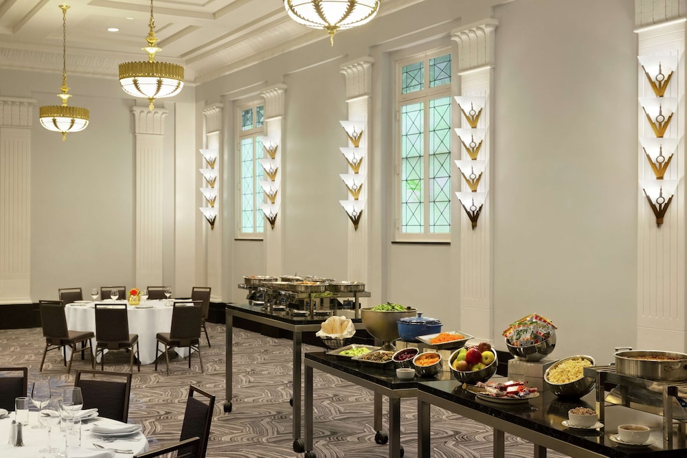 Hilton New Orleans St. Charles Avenue - photo 36