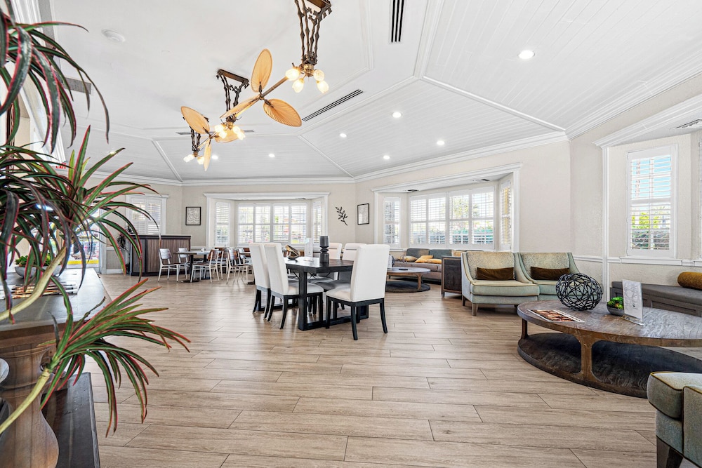2520 Living - photo 7