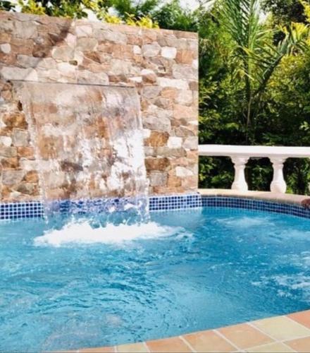 Casa Alejandria — 4-Star Luxury Hotel in Alejandria, Colombia