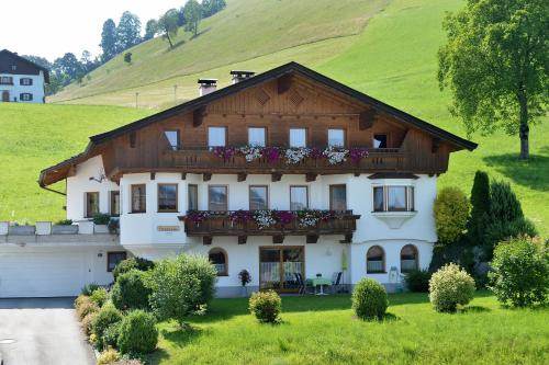 Ferienwohnung Seethaler Gartenblick — 4-Star Luxury Hotel in Thiersee, Austria