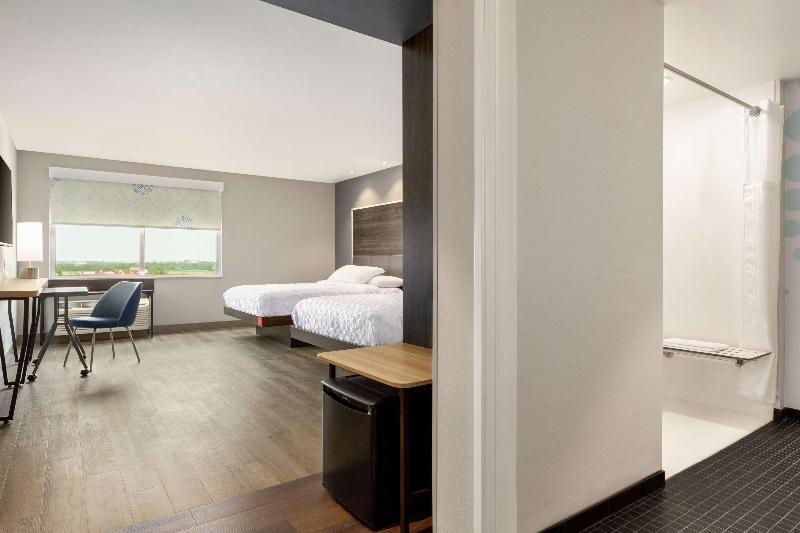 Tru by Hilton Wichita Northeast - photo 35