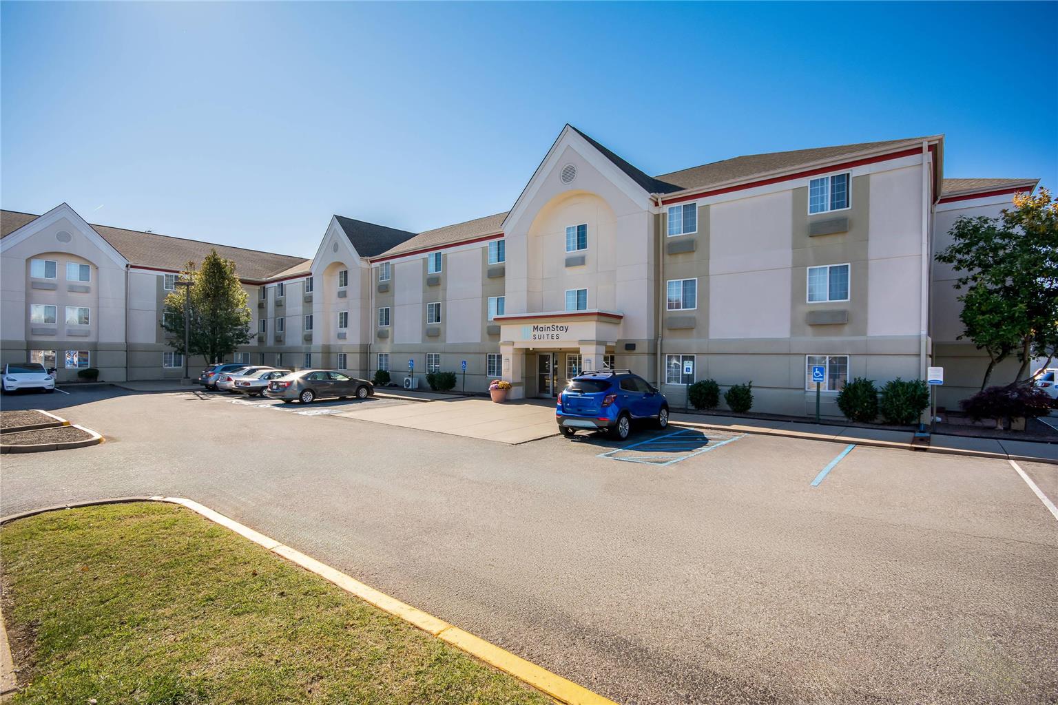 MainStay Suites Louisville Jeffersontown - photo 2