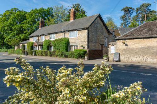 the Jersey Arms Hotel in Bicester, United Kingdom