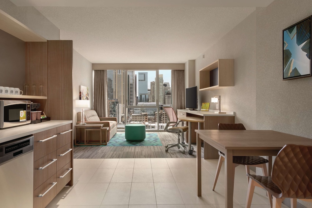 Home2 Suites by Hilton Chicago River North - photo 26