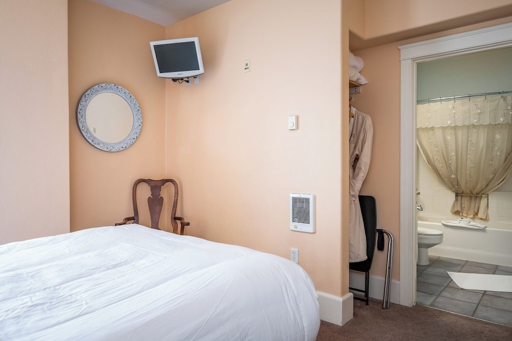 Hotel Condon - photo 9