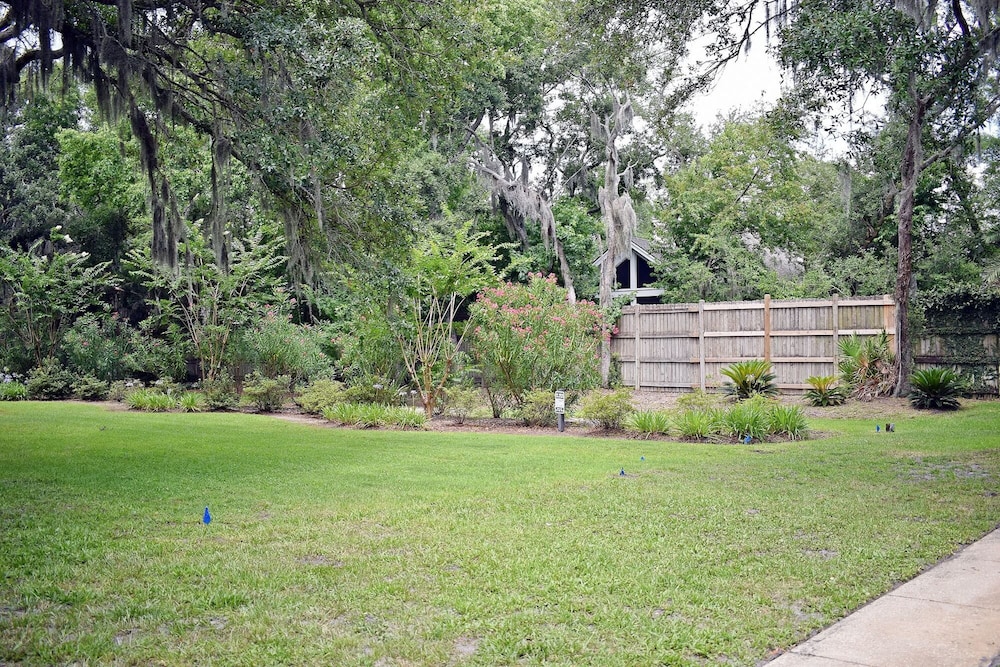 1500 Demere Road #D5 by Hodnett Cooper - photo 19