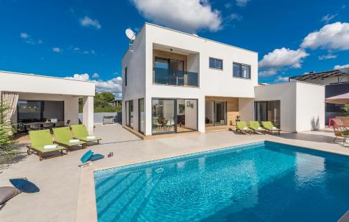 Ol Ju in Pula, Croatia