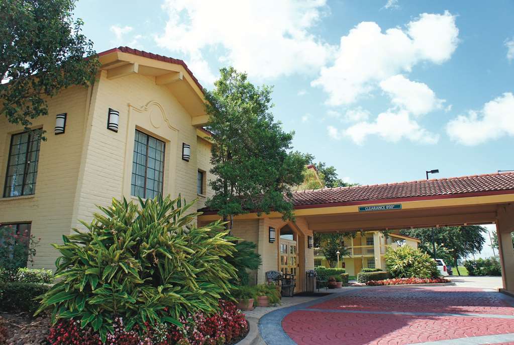 Baymont by Wyndham Houston La Porte — hotel in La Porte