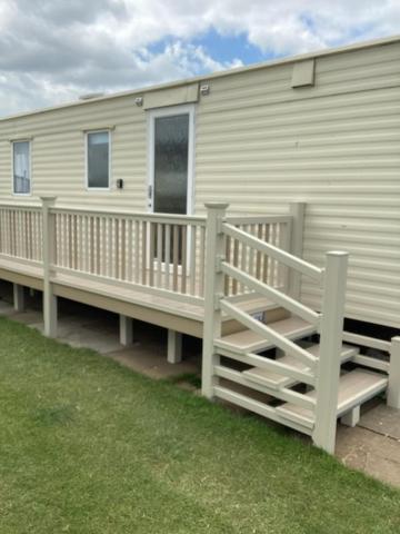 B&T Caravans - last minute hotel in Skegness