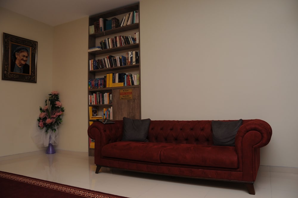 Tehran Boutique Hotel — Dogubayazit — photo 3