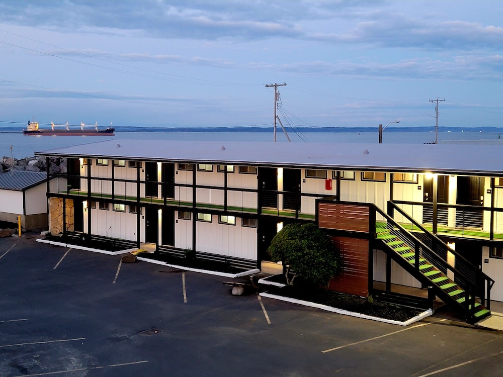 Saltwater Inn - photo 34
