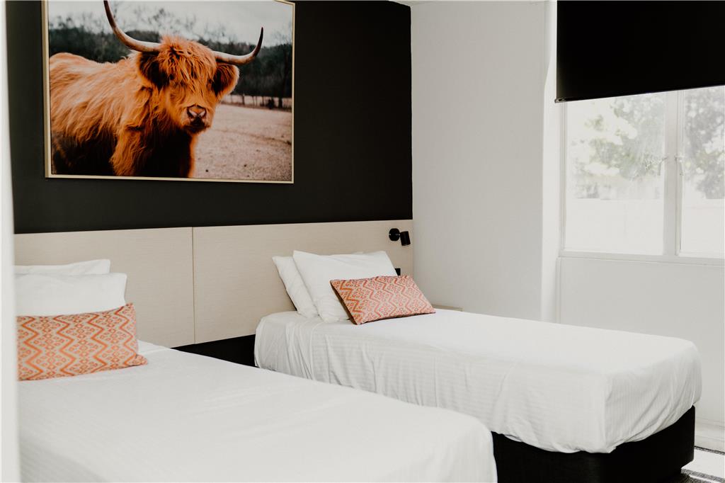 Nightcap At Barkly Hotel — Mount Isa