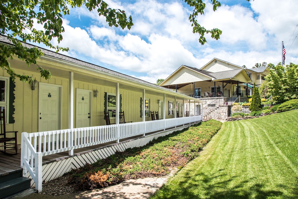 Boxwood Lodge - photo 57