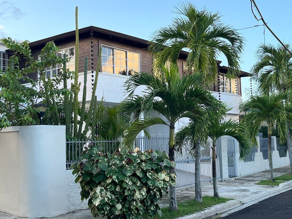 El Montserrat Hotel Boutique — hotel in Santiago De Los Caballeros