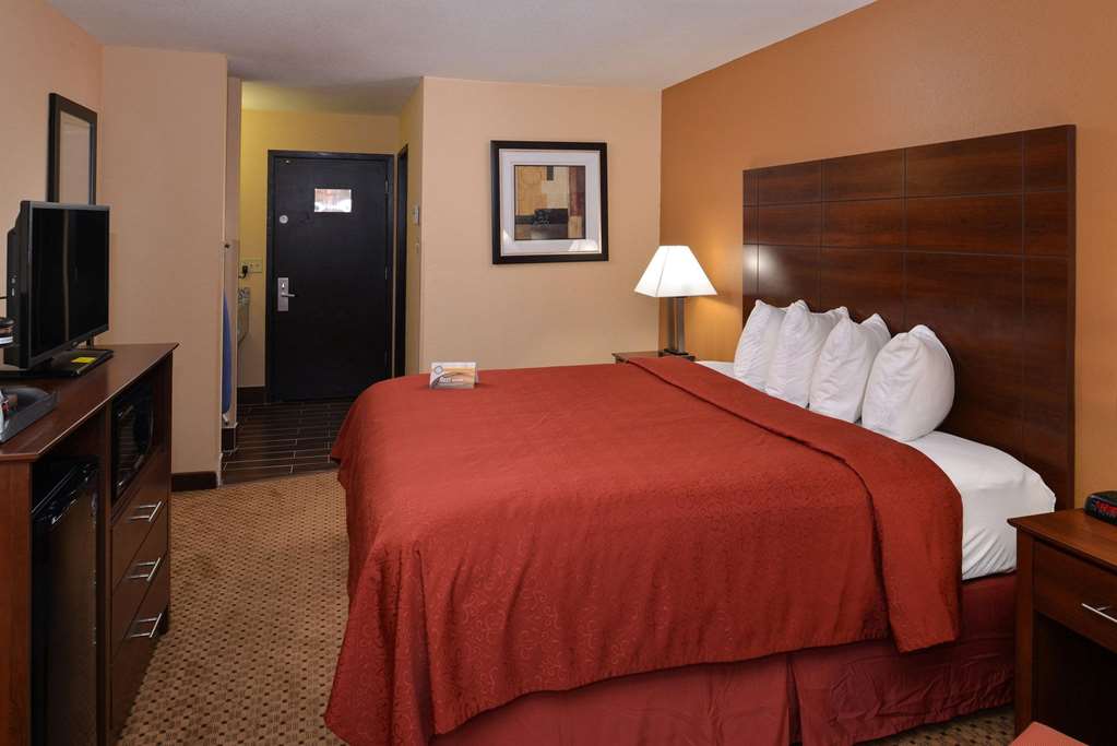 Quality Inn Appleton West - photo 21