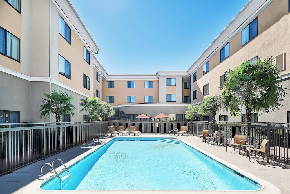 Courtyard by Marriott Shreveport Bossier Louisiana Boardwalk - photo 24