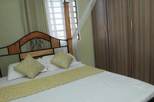 Cherry home