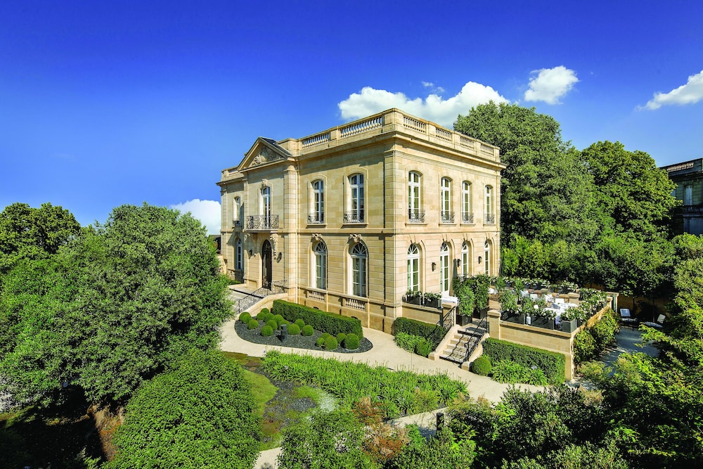 La Grande Maison De Bernard Magrez — 5-Star Luxury Hotel in Bordeaux, France
