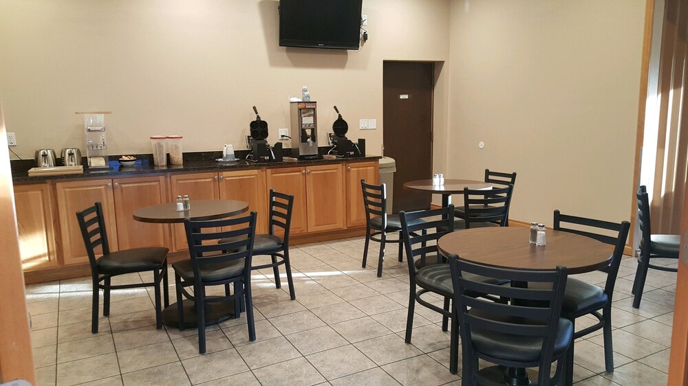 Port Angeles Inn - photo 23