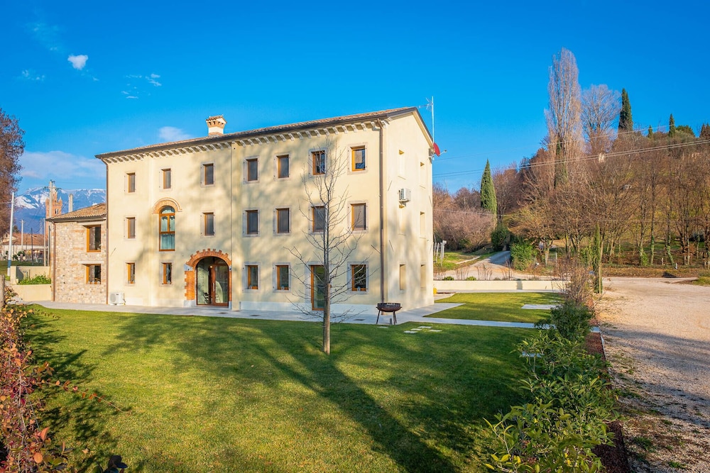 La Vigna Di Sarah — Vittorio Veneto