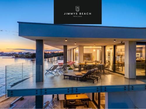 Penthouse Jimmys Beach Privlaka Wahnsinns Blick und beheiztem Pool — 4-Star Luxury Hotel in Privlaka, Croatia