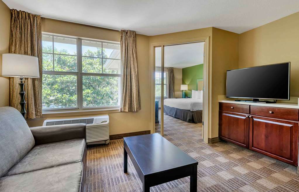 Extended Stay America Suites Raleigh RTP 4919 Miami Blvd - photo 27