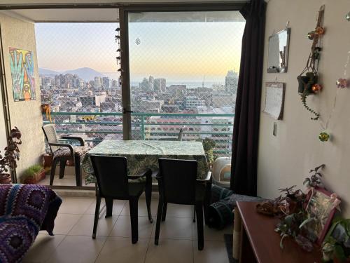 Habitación con vista al mar en cómodo depto céntrico in Antofagasta, Chile