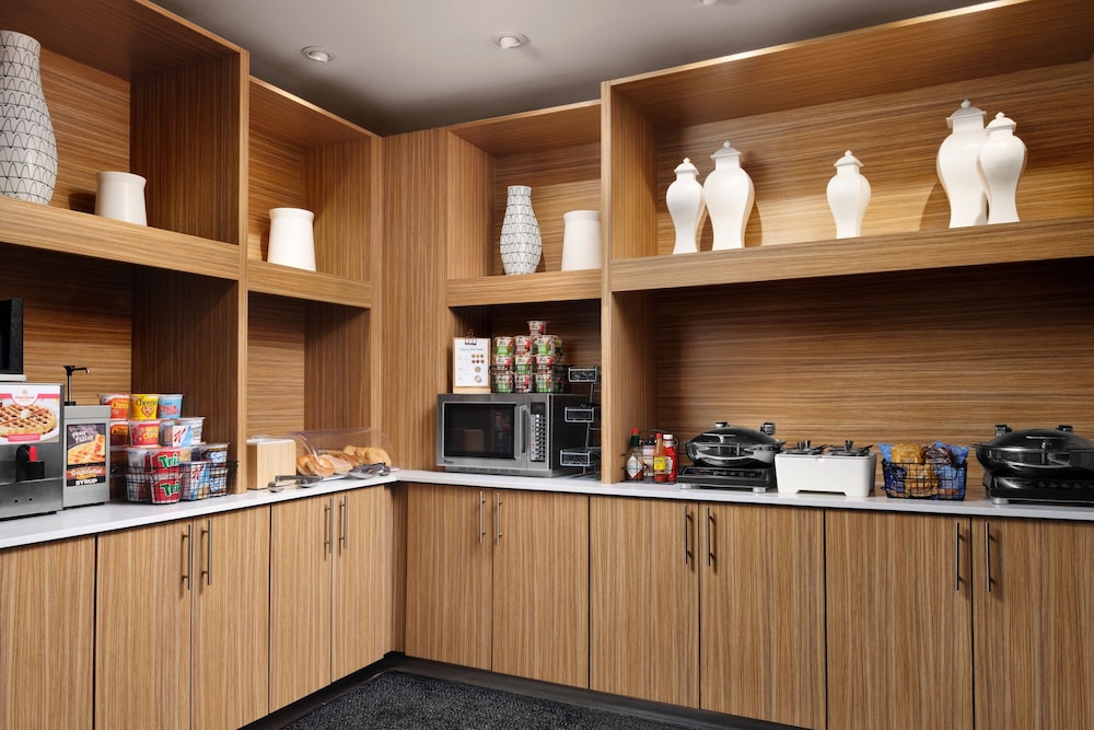 TownePlace Suites by Marriott Lafayette South - photo 28