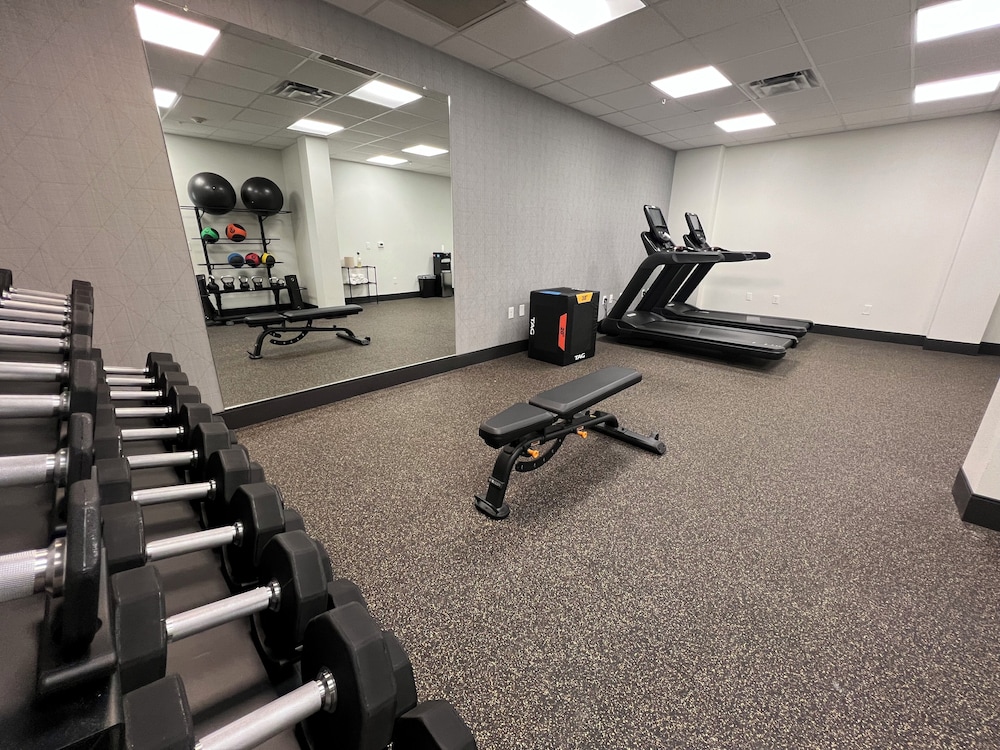 DoubleTree by Hilton Fort Worth Fossil Creek - photo 47