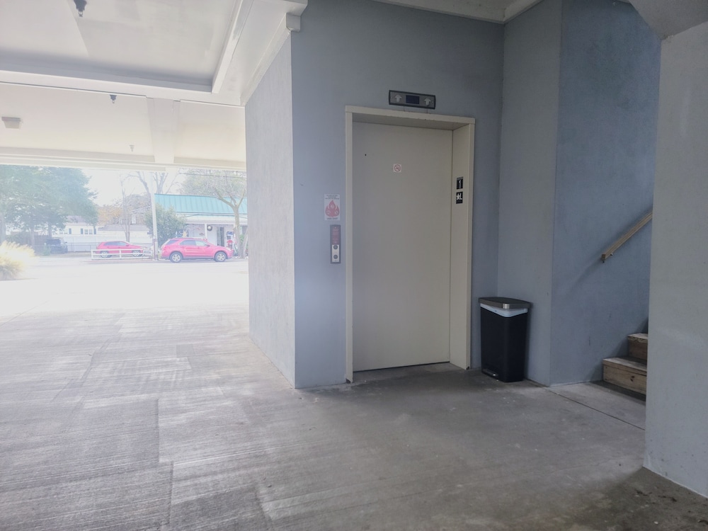 Beaufort Harbour Suites - photo 41