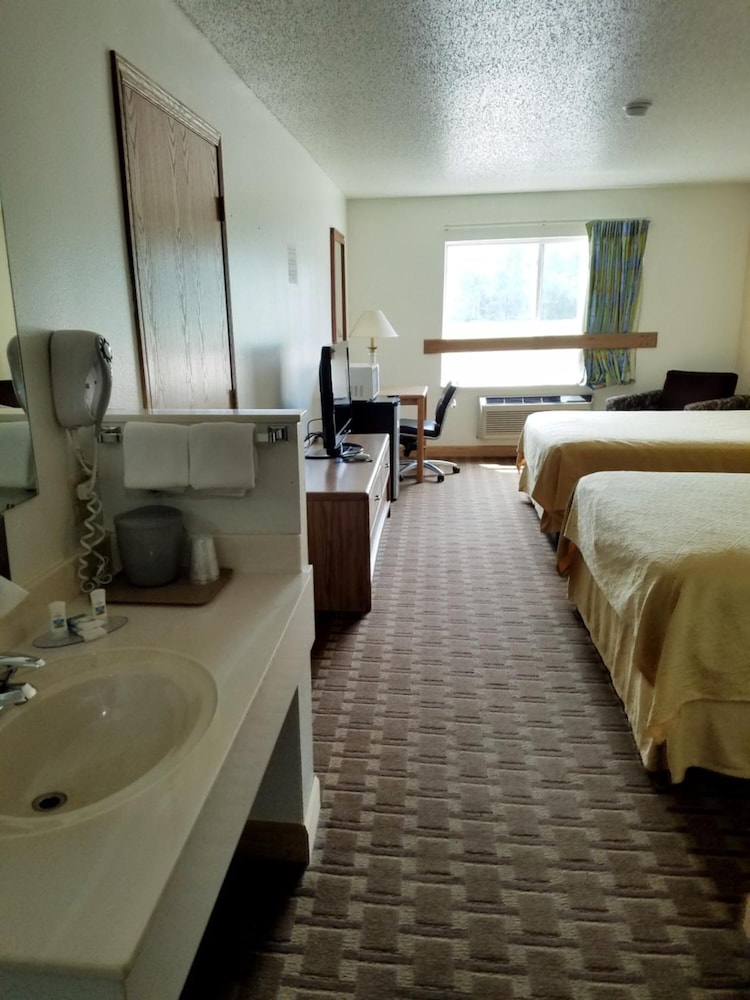 Inn of the Pines - photo 16