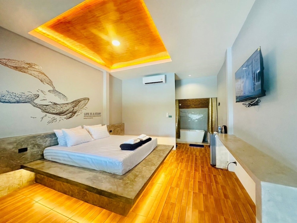 Wan Na Non Resort in Pluak Daeng, Thailand