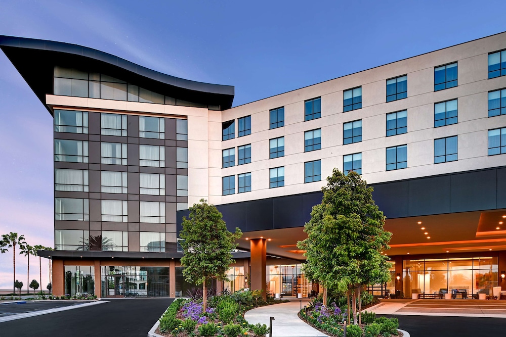 Hilton Garden Inn Anaheim Resort in Anaheim, United States