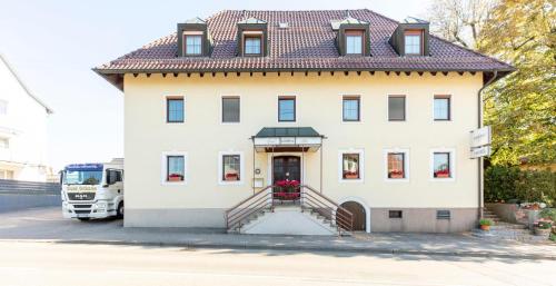 Hotel Krone Straßdorf — hotel in Schwabisch Gmund