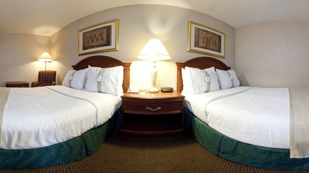 Wyndham Garden Hopkinsville - photo 2