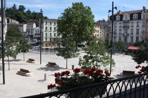 Hotel du Midi - last minute hotel in Annonay