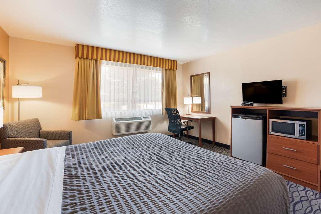 SureStay Hotel by Best Western Wenatchee - photo 12