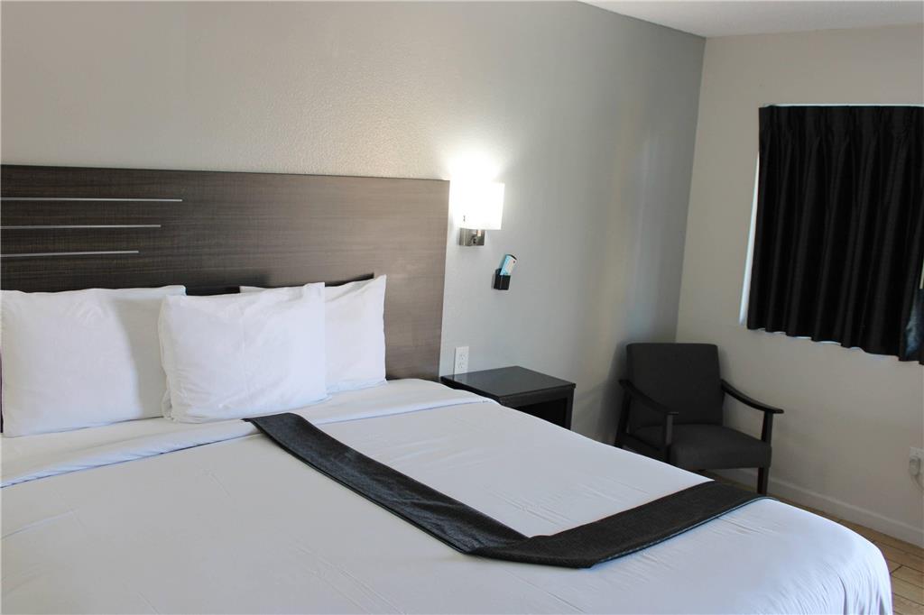 Rodeway Inn Yuma Downtown - photo 52