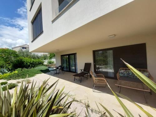 Studio Apartment Rosa Krk — 4-Star Luxury Hotel in Krk, Croatia