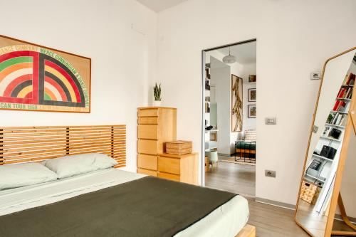 Luxury Flat Design District Milano Isola — 4-Star Luxury Hotel in Milan, Italy