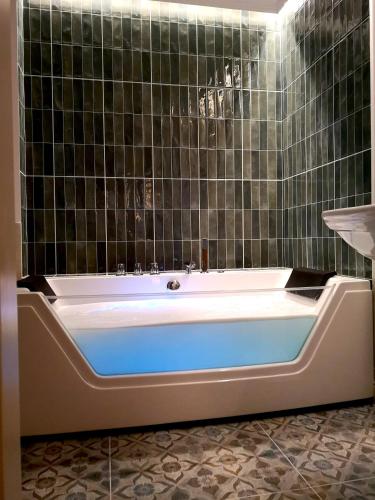 Wanna Spa Na Starym Mieście — 4-Star Luxury Hotel in Krakow, Poland
