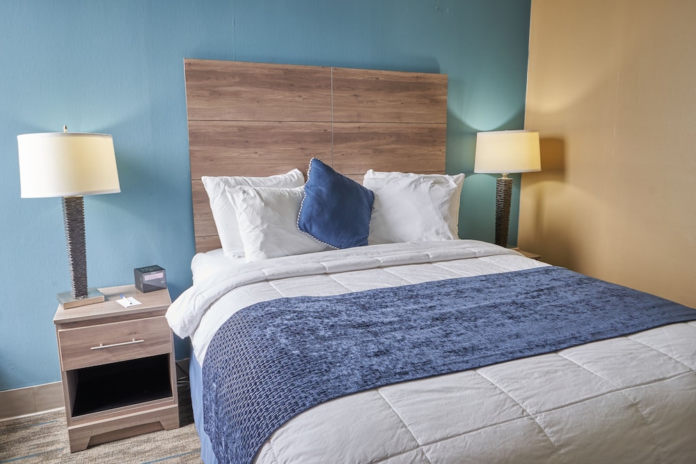Seaport Resort & Marina - photo 10