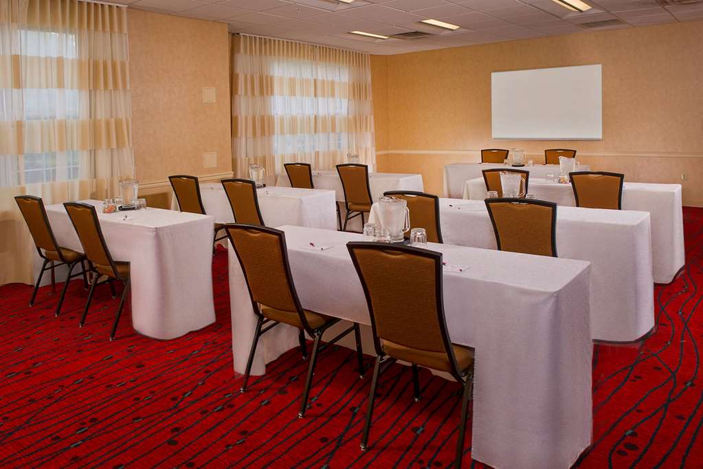 Sonesta ES Suites Baltimore BWI Airport - photo 25
