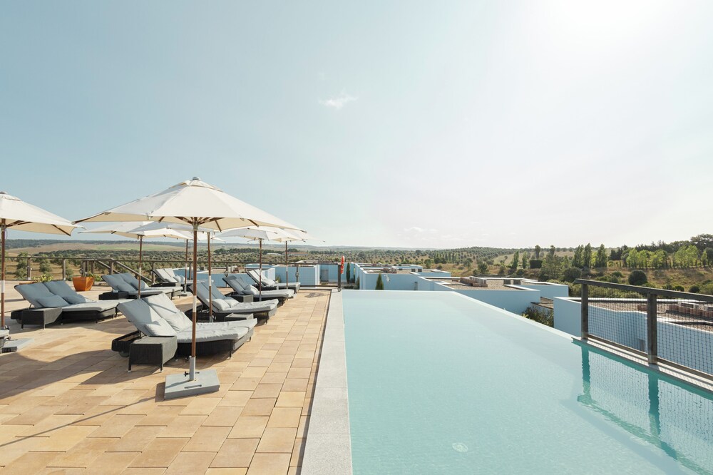Sleep & Nature Hotel — hotel in Montemor-O-Novo