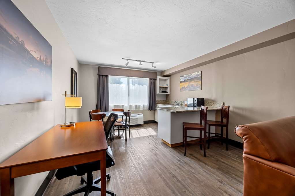 Best Western Inn At The Rogue - photo 20