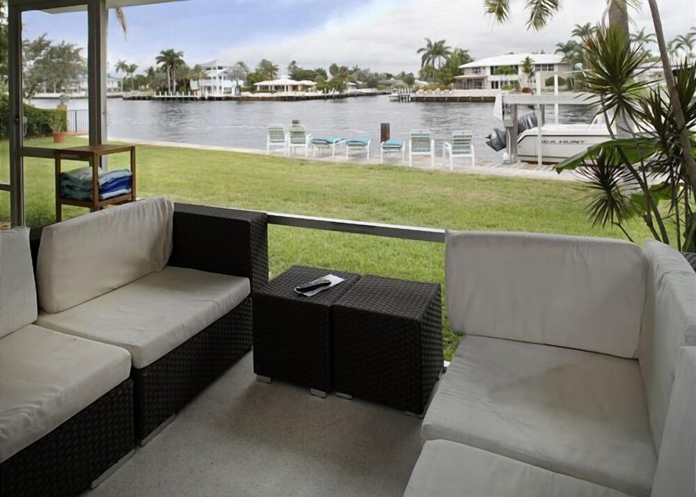 Salty Bungalows Rosie Fort Lauderdale - photo 16