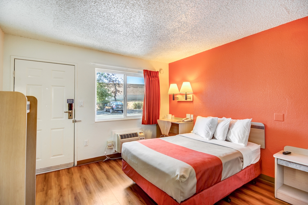 Motel 6 Stockton CA North - photo 9